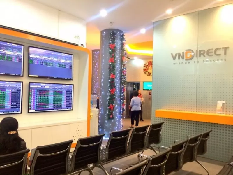 VNDIRECT đạt tiêu chí lớp học đầu tư chứng khoán ở đâu tốt tại Hồ Chí Minh