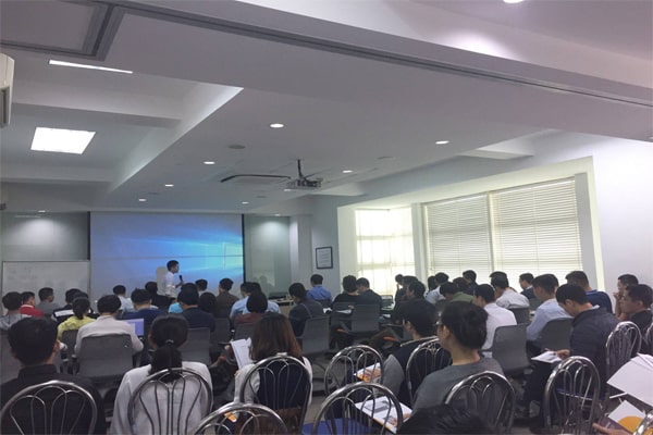Khóa học đầu tư chứng khoán cơ bản Tại Hà Nội của Đi học 0 đồng