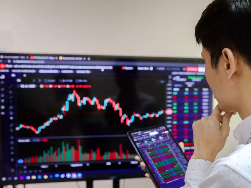 Cần học chứng khoán cơ bản và Kiên trì với phong cách đầu tư đã chọn
