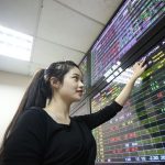 Khach hang mua san pham chung khoan 1 tai nududo
