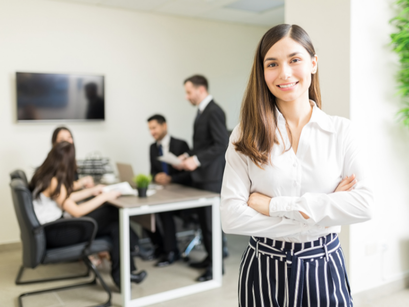 Để được niêm yết, các công ty phải đáp ứng các quy định được đề ra